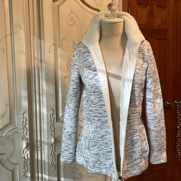 Talbots Zip-up Fleece Jacket.  Ivory/gray, SP - Picture 5 of 5